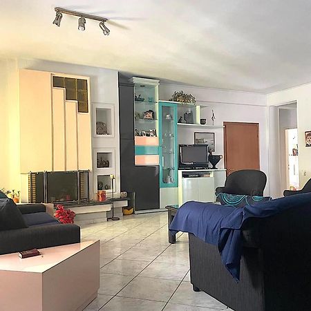 沃洛斯Friendly Family House公寓 外观 照片
